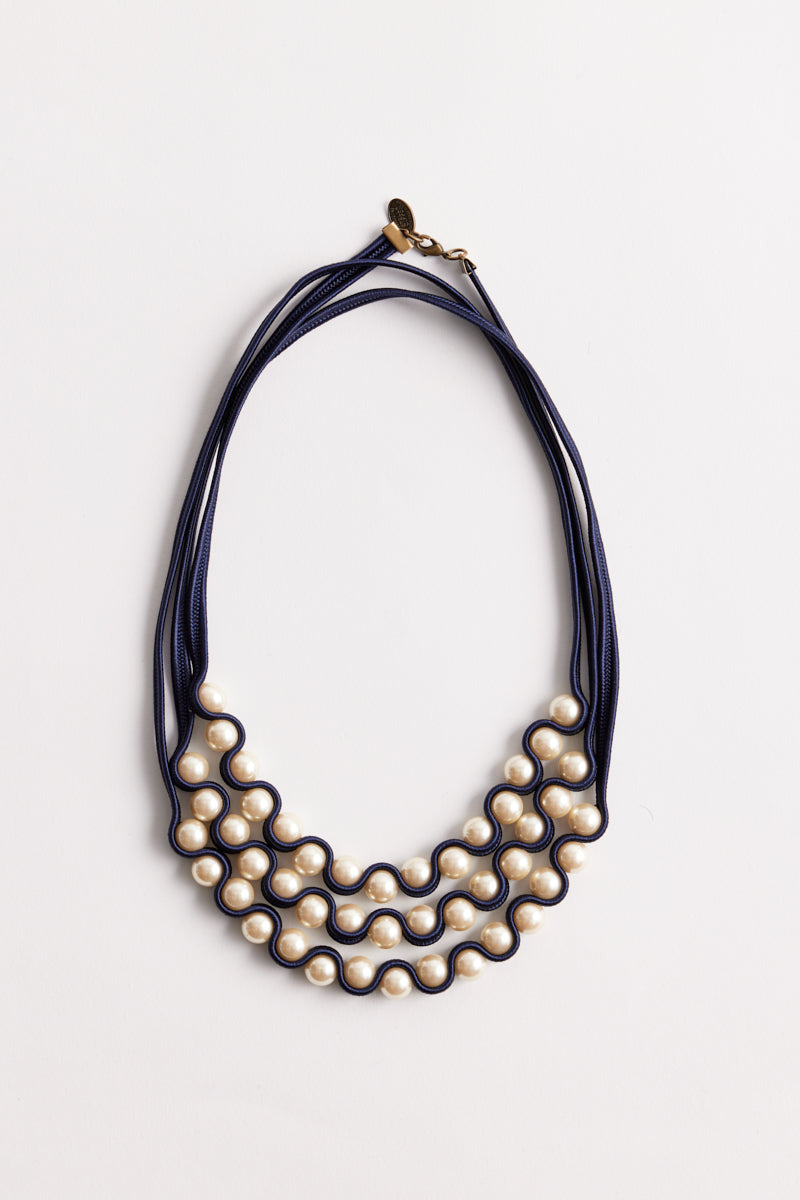 Pearl cord long necklace